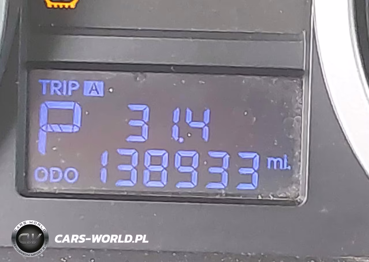 2010 Hyundai Genesis 3.8 Track VIN:KMHHU6KH1AU040249 - 16