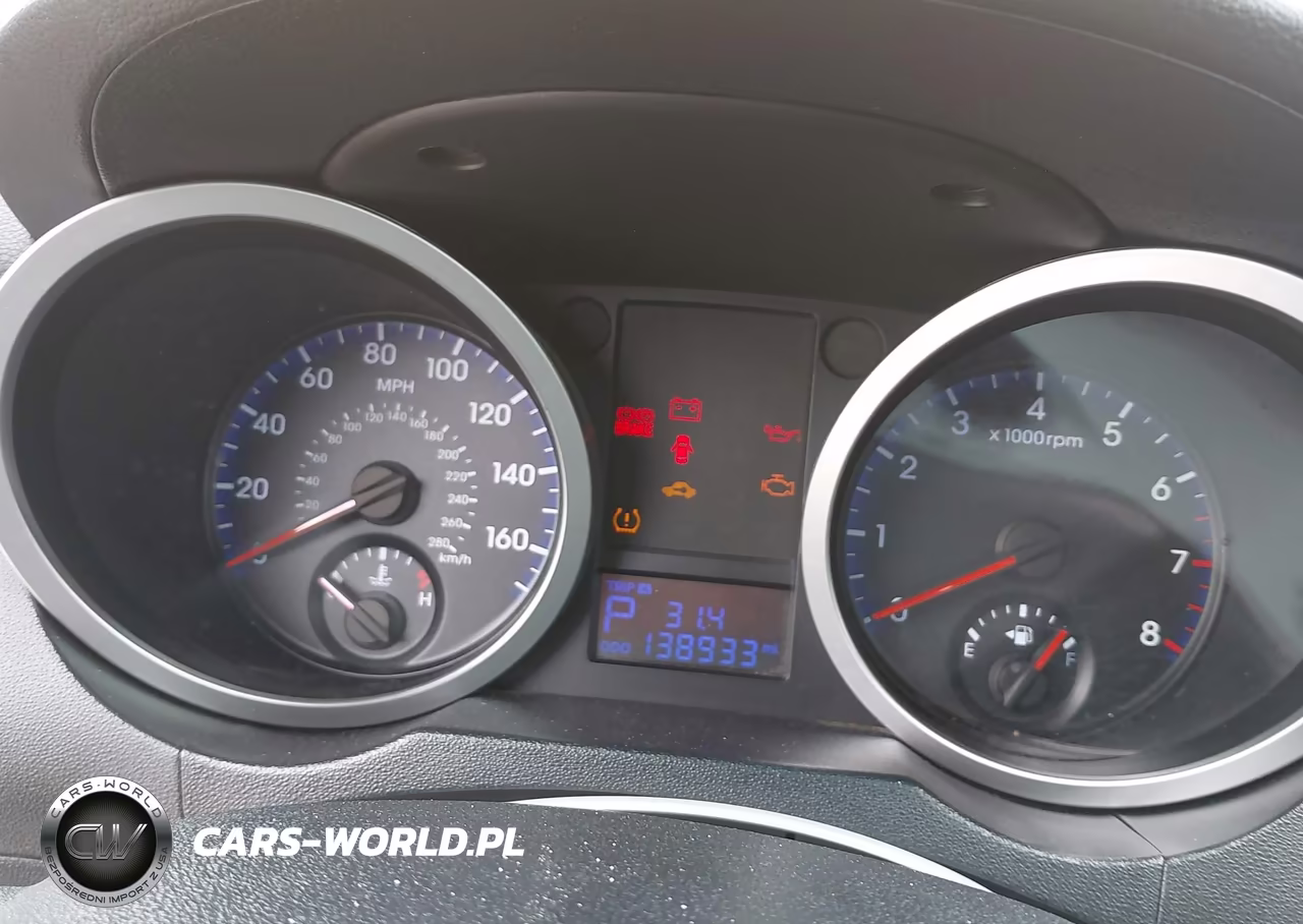2010 Hyundai Genesis 3.8 Track VIN:KMHHU6KH1AU040249 - 7