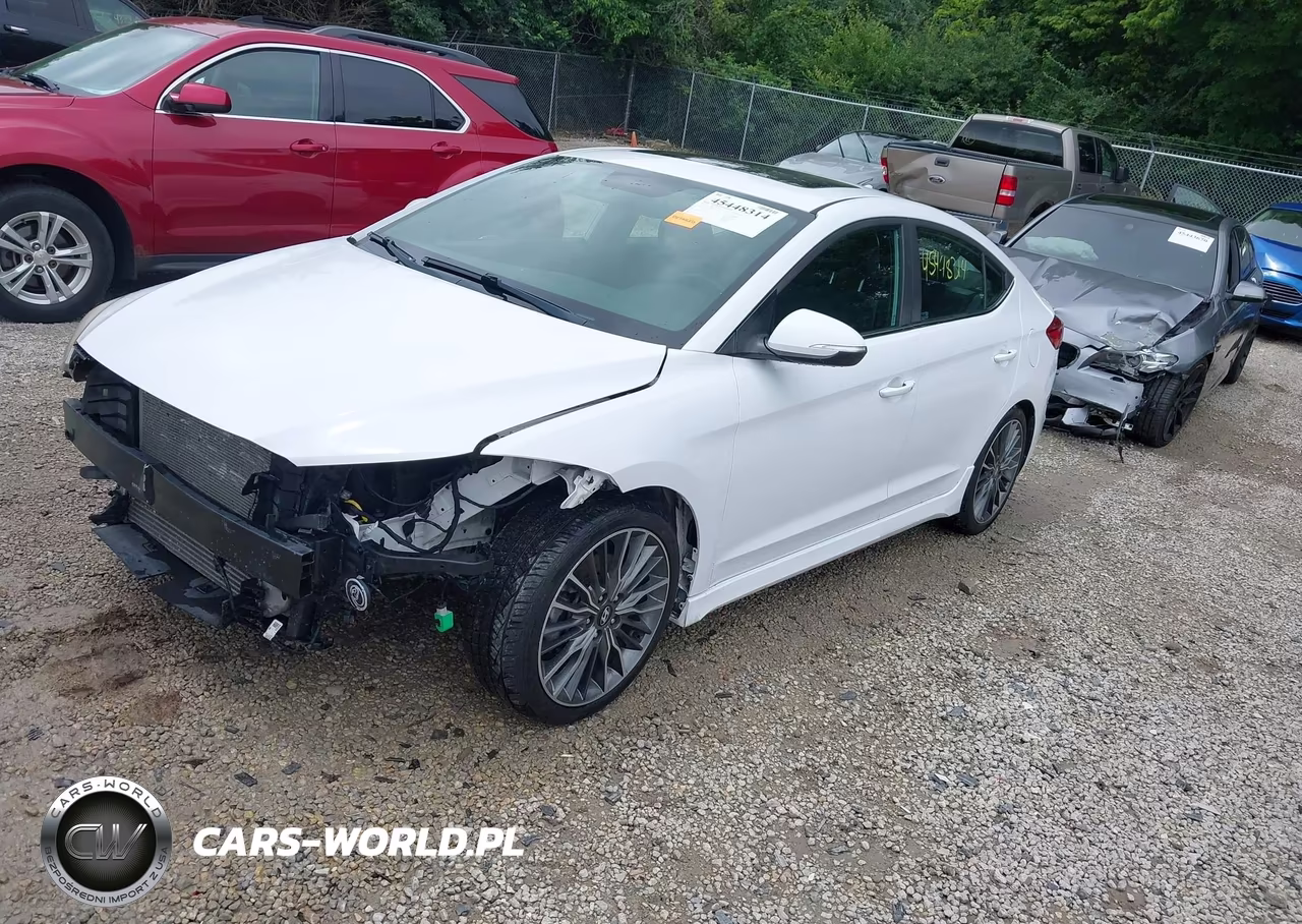 2017 Hyundai Elantra Sport VIN:KMHD04LB8HU325937 - 2