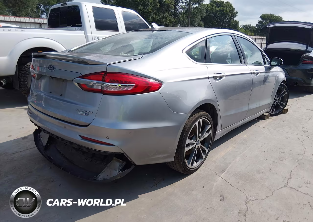 2020 Ford Fusion Titanium VIN:3FA6P0D90LR192884 - 4