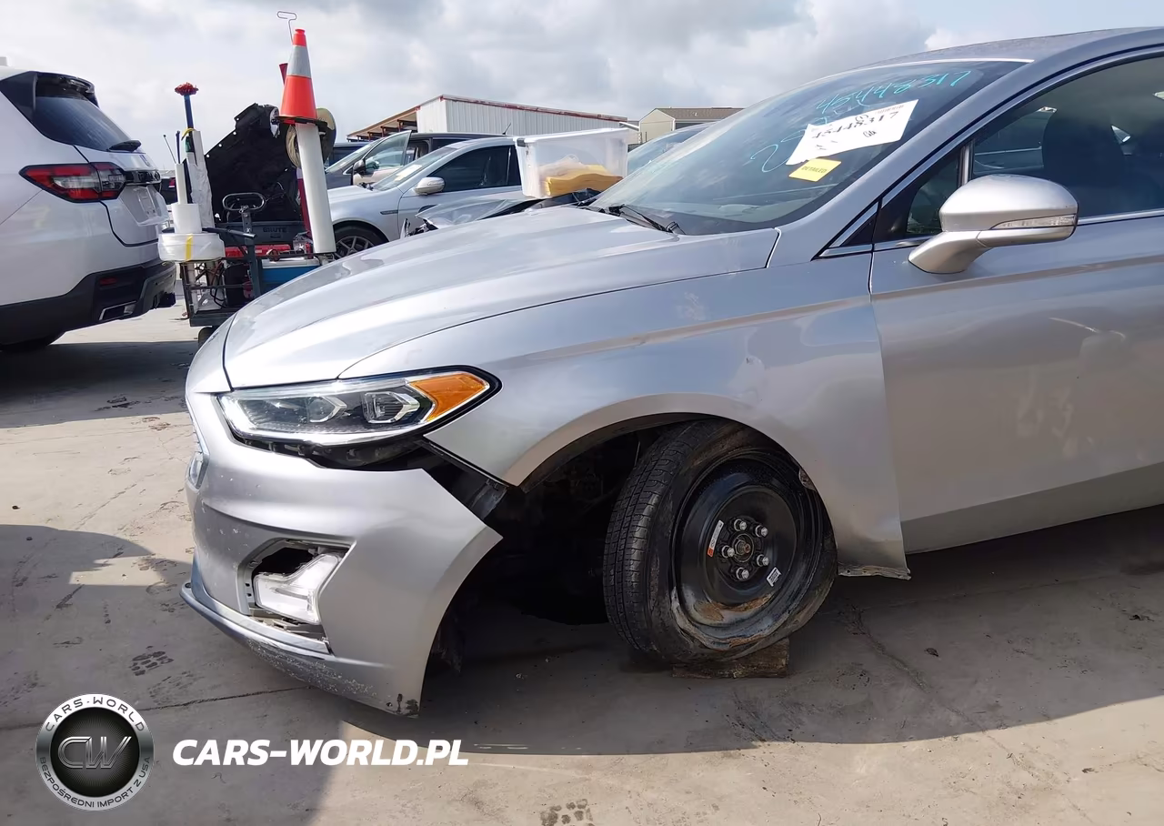 2020 Ford Fusion Titanium VIN:3FA6P0D90LR192884 - 6