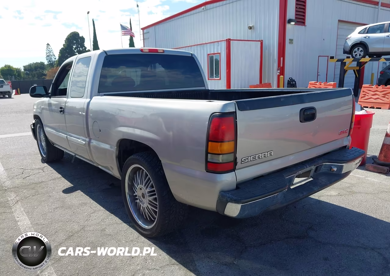 2005 GMC Sierra 1500 Sle VIN:2GTEC19V451304073 - 3