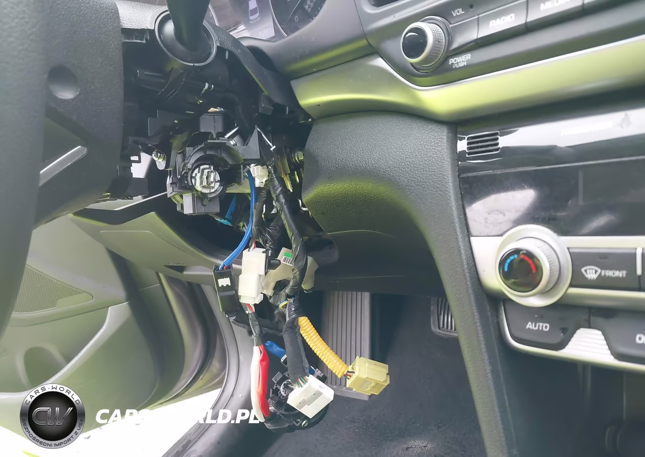 2020 Hyundai Elantra Sel VIN:KMHD84LF3LU106565 - 17