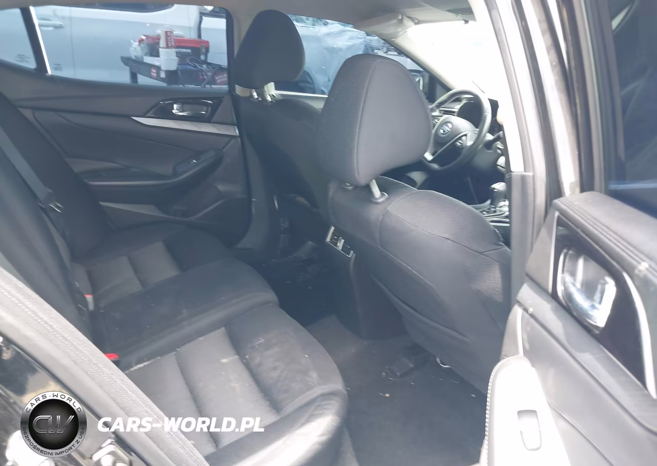 NISSAN MAXIMA 3.5 VIN:1N4AA6AP8GC410849 - 8