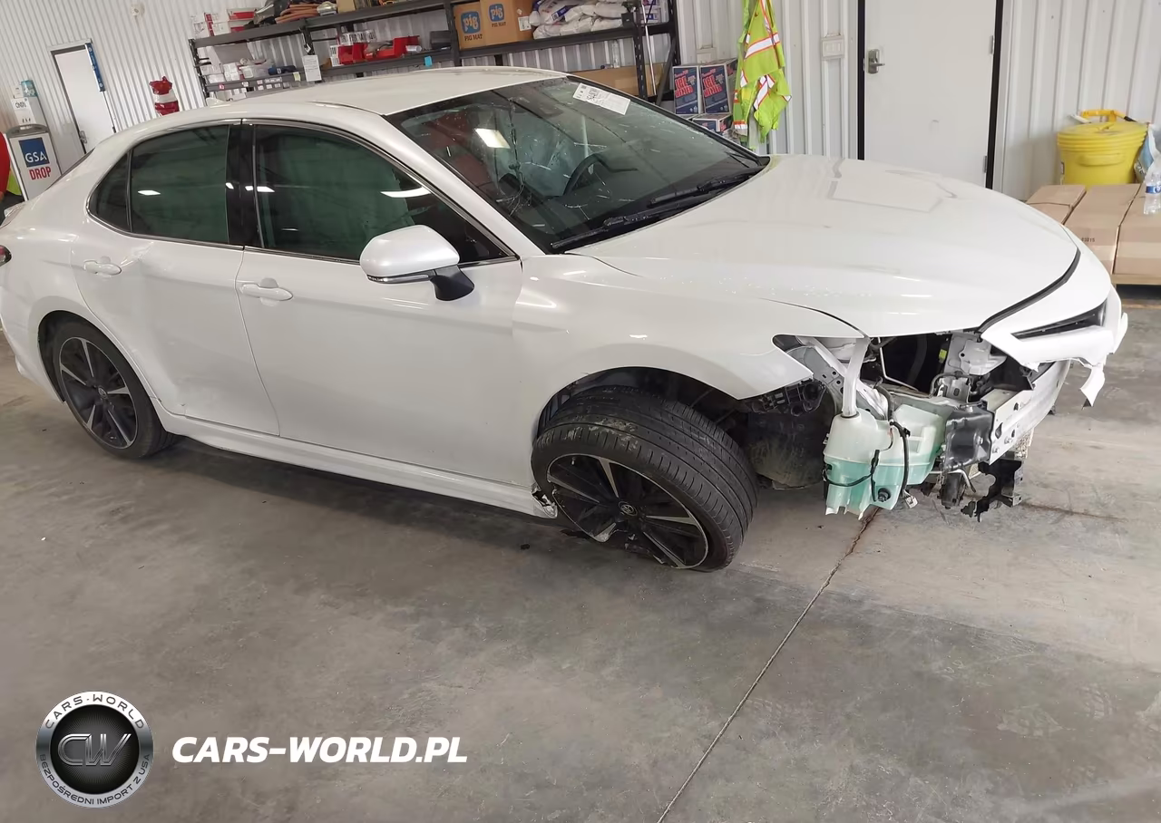 2019 Toyota Camry Xse – zdjęcie 1 z 17