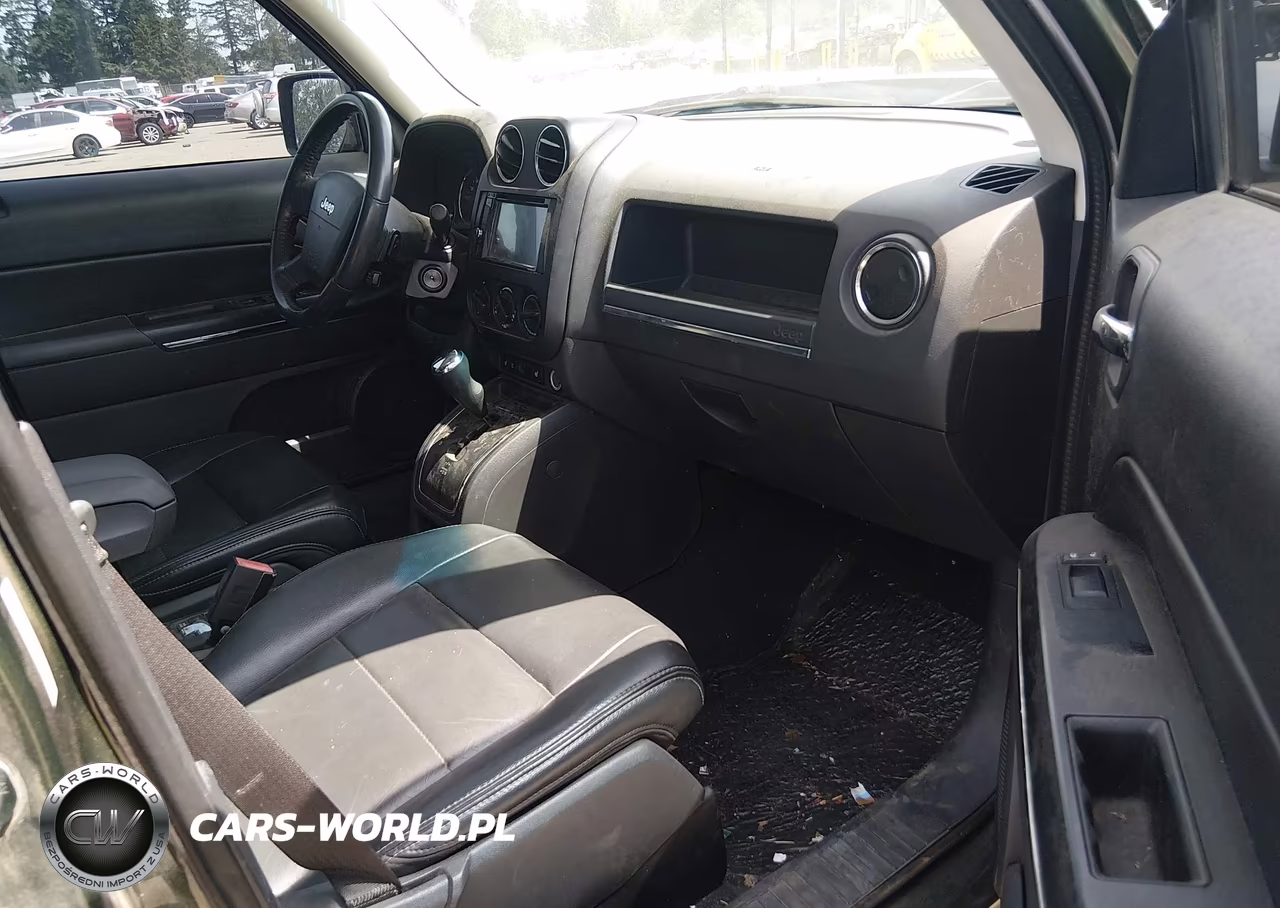 2009 Jeep Patriot Limited VIN:1J8FF48B79D218330 - 5