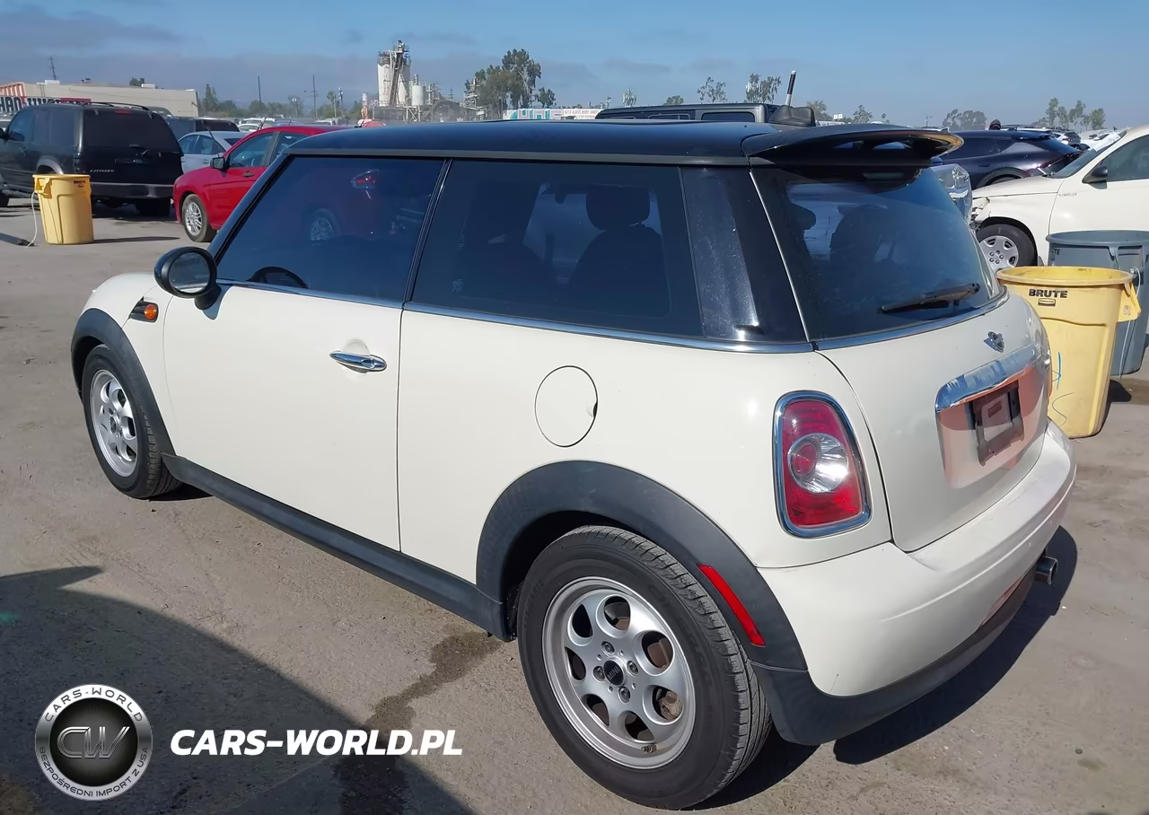 2013 Mini Hardtop Cooper VIN:WMWSU3C50DT679811 - 3
