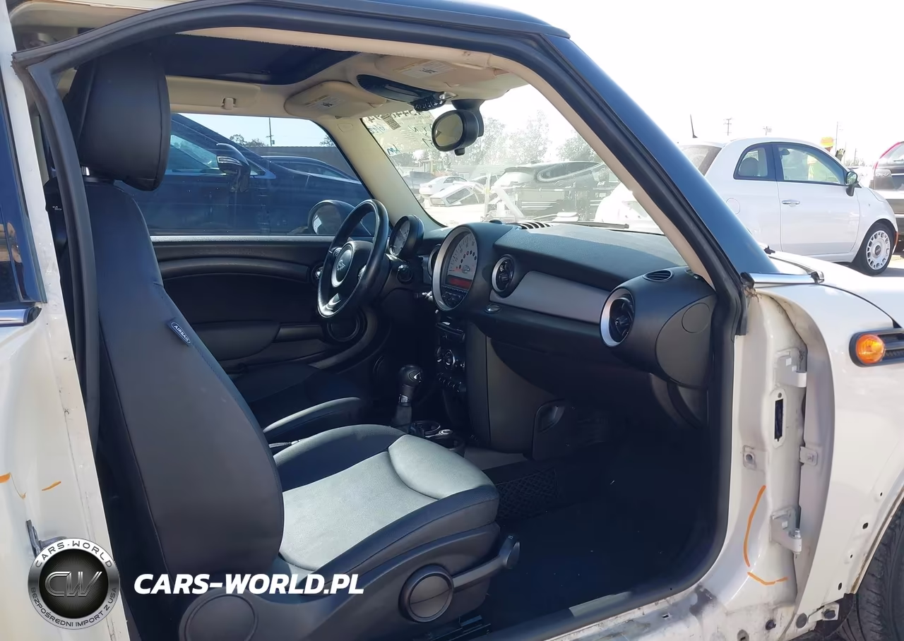 2013 Mini Hardtop Cooper VIN:WMWSU3C50DT679811 - 5