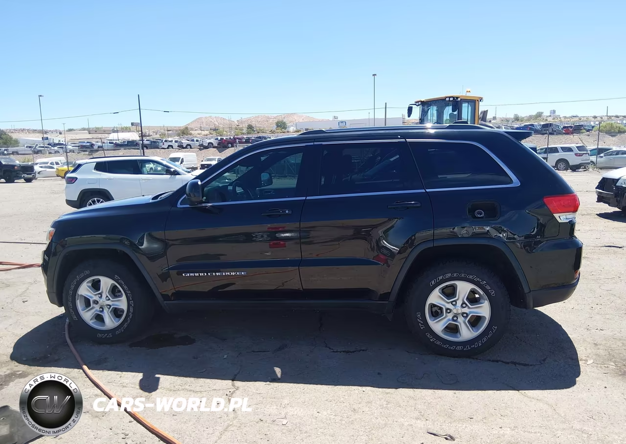 2014 Jeep Grand Cherokee Laredo VIN:1C4RJFAG9EC155820 - 14