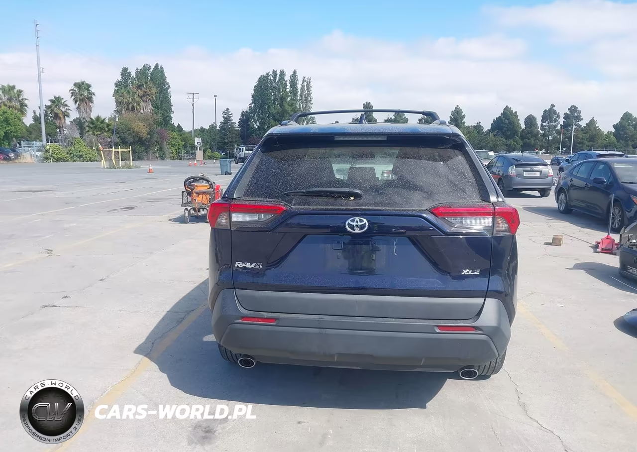 2020 Toyota Rav4 Xle VIN:2T3W1RFV7LW102944 - 17