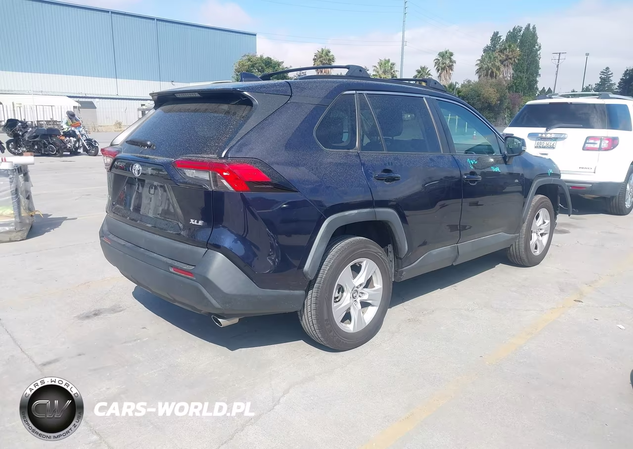 2020 Toyota Rav4 Xle VIN:2T3W1RFV7LW102944 - 4