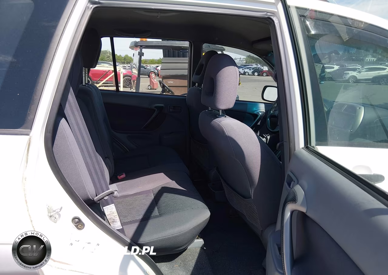 2002 Toyota Rav4 VIN:JTEHH20VX26026877 - 8