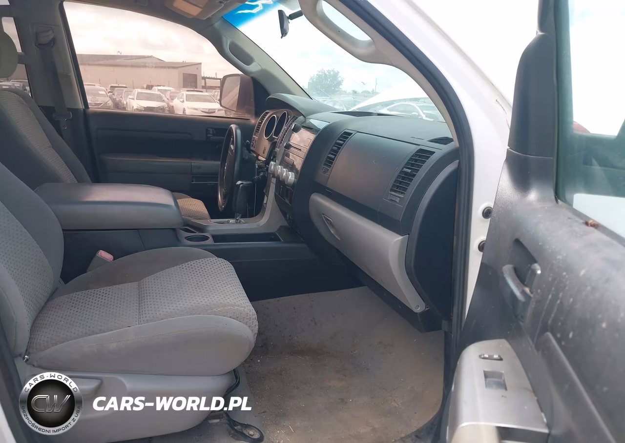 2011 Toyota Tundra Grade 5.7L V8 VIN:5TFEY5F1XBX103528 - 5