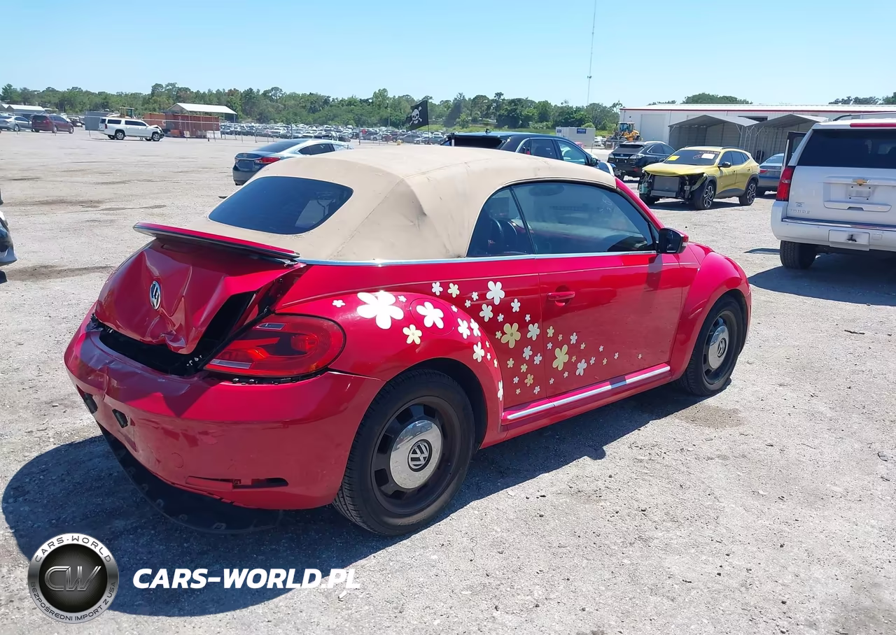 2014 Volkswagen Beetle 2.5L VIN:3VW5X7AT6EM800547 - 4