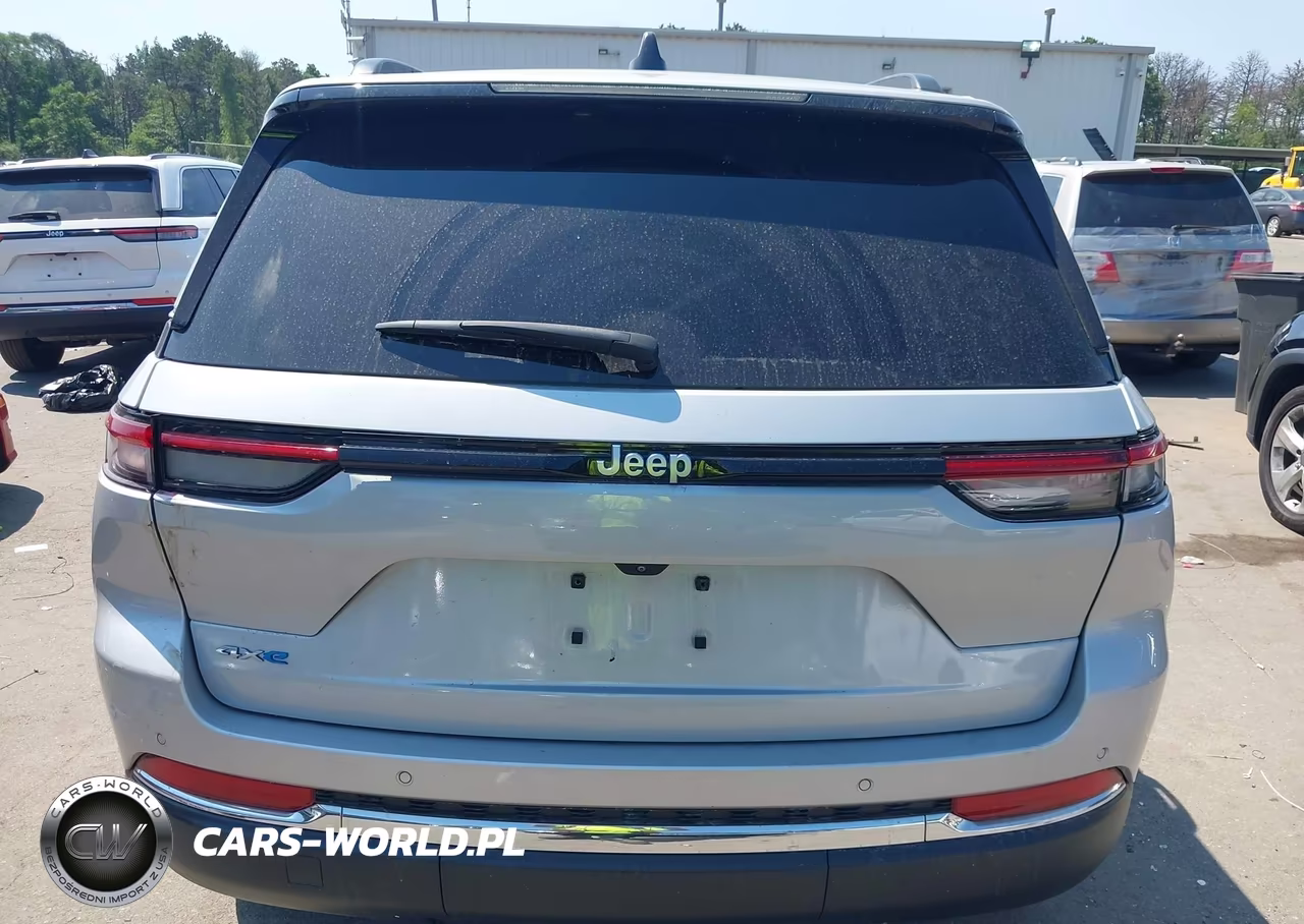 2024 Jeep Grand Cherokee 4Xe VIN:1C4RJYB66RC113905 - 16