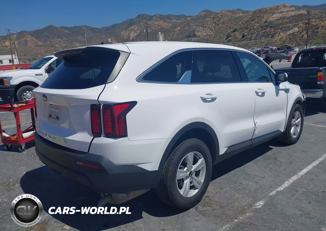 2021 Kia Sorento Lx VIN:5XYRG4LC0MG037470 - 4