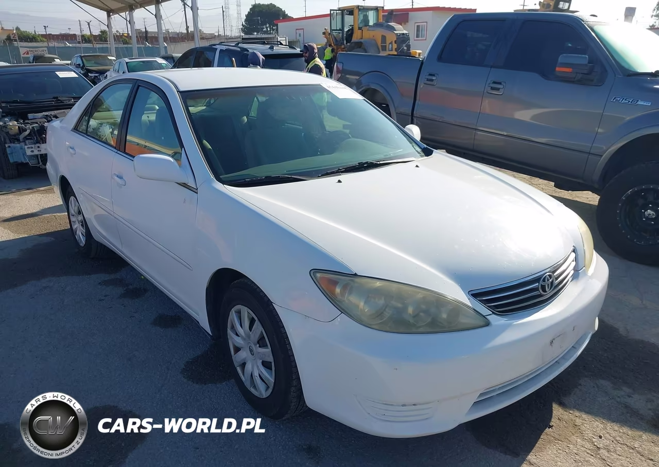 2006 Toyota Camry Le – zdjęcie 1 z 11