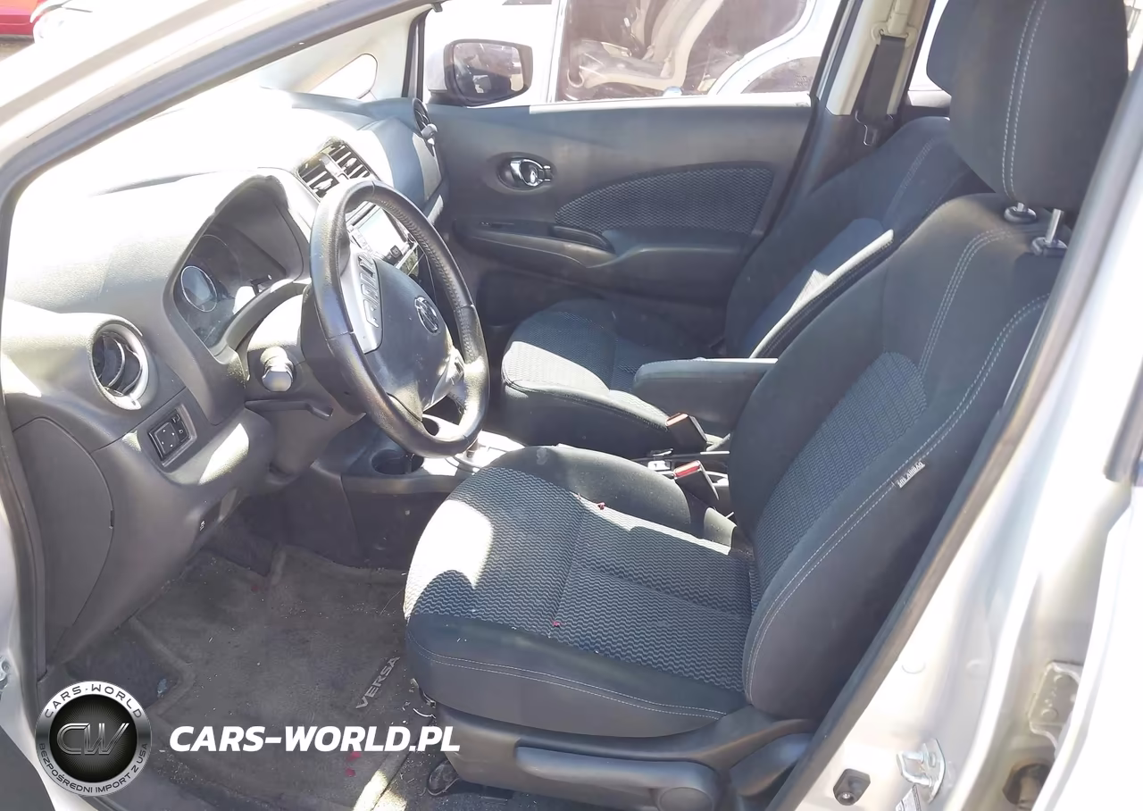 2015 Nissan Versa Note Sl VIN:3N1CE2CP5FL446534 - 5