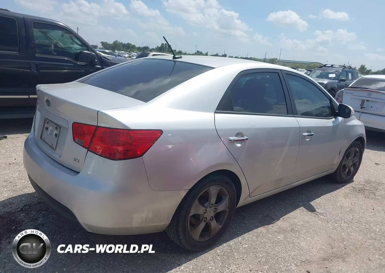 2010 Kia Forte Ex VIN:KNAFU4A21A5238091 - 4