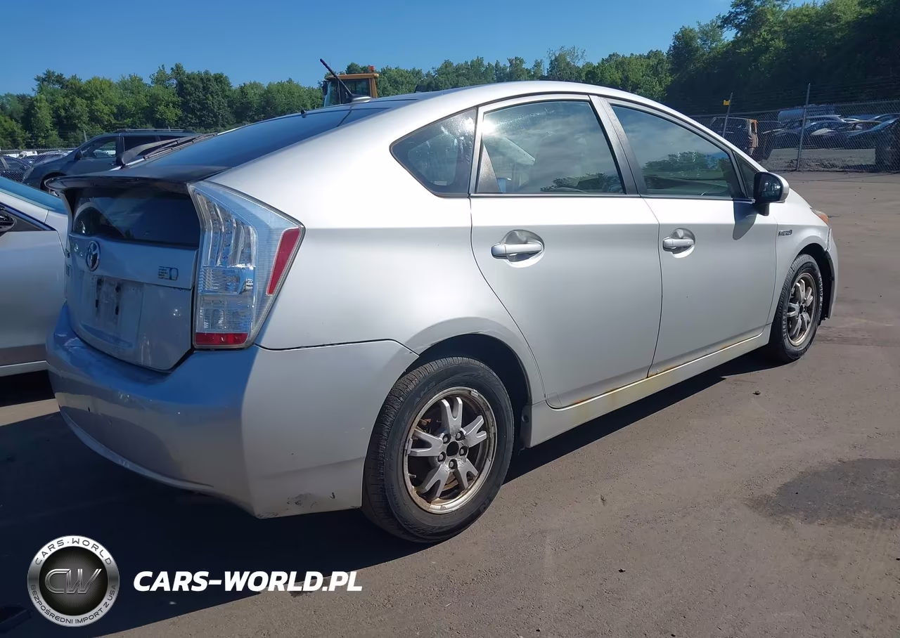 2010 Toyota Prius Ii VIN:JTDKN3DU4A0180819 - 4