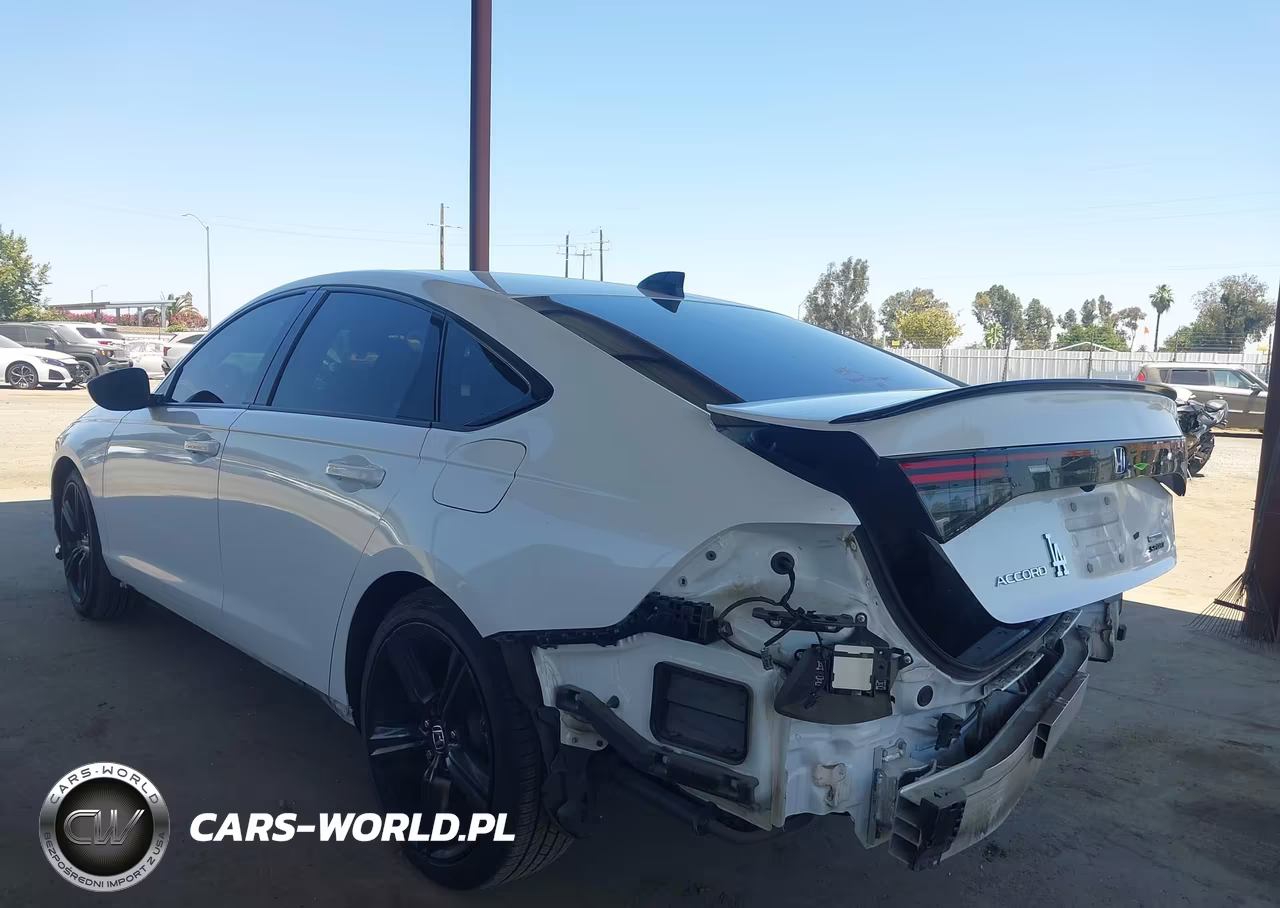 2023 Honda Accord Hybrid Sport-L VIN:1HGCY2F72PA017149 - 3