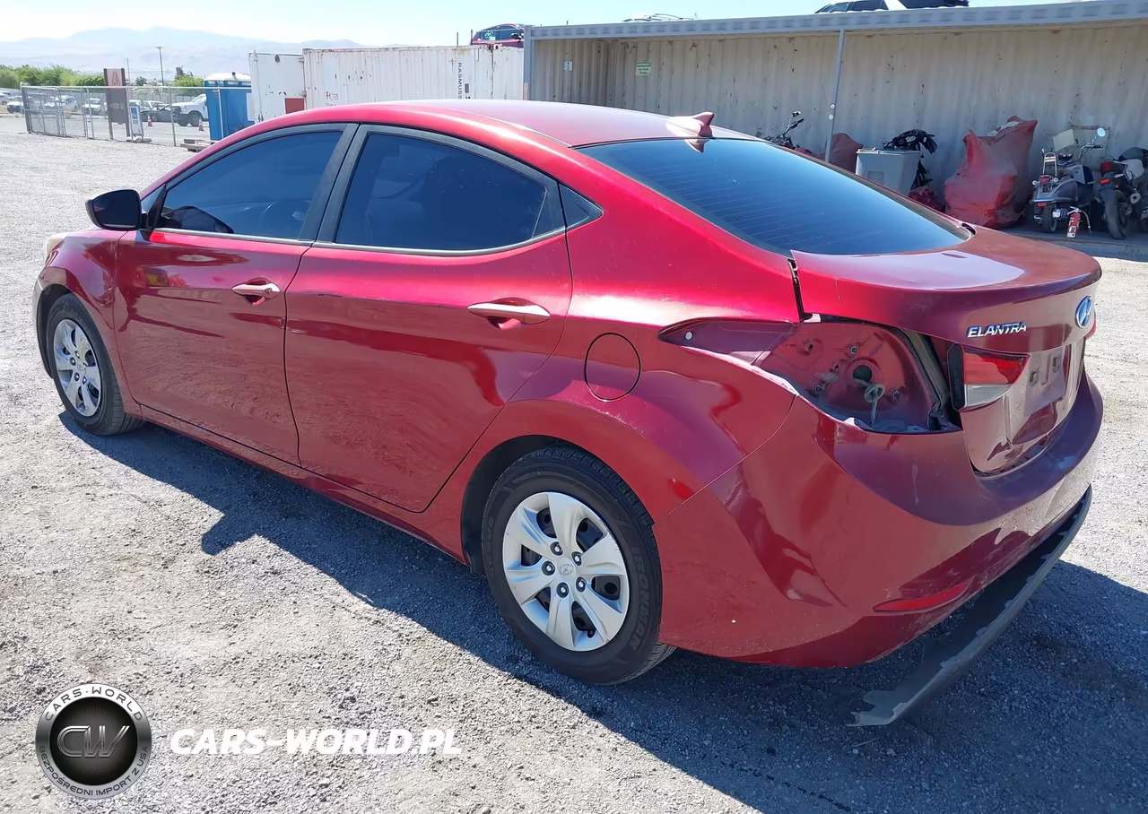 2016 Hyundai Elantra Se VIN:5NPDH4AE2GH709747 - 3