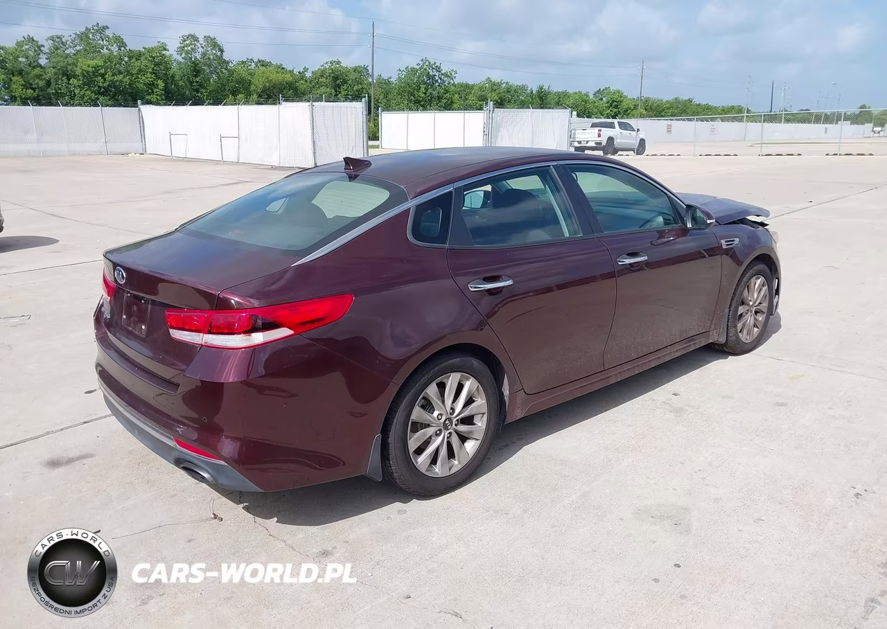 2018 Kia Optima Lx VIN:5XXGT4L37JG263055 - 4