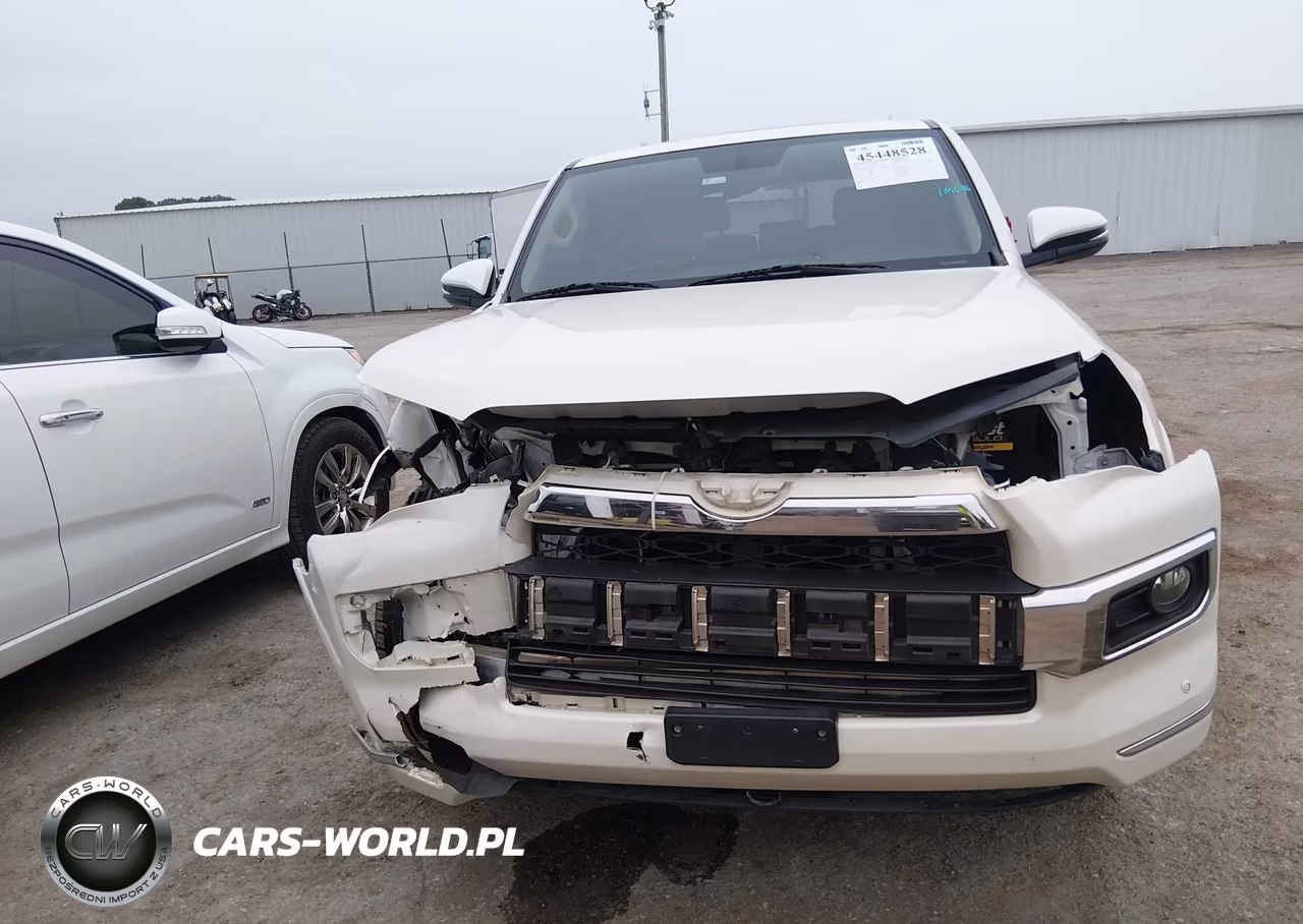 2015 Toyota 4Runner Limited VIN:JTEZU5JR9F5091136 - 12
