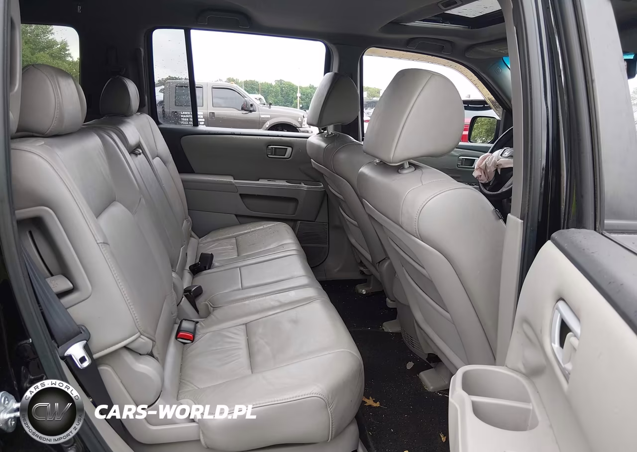 2011 Honda Pilot Ex-L VIN:5FNYF4H58BB027380 - 8