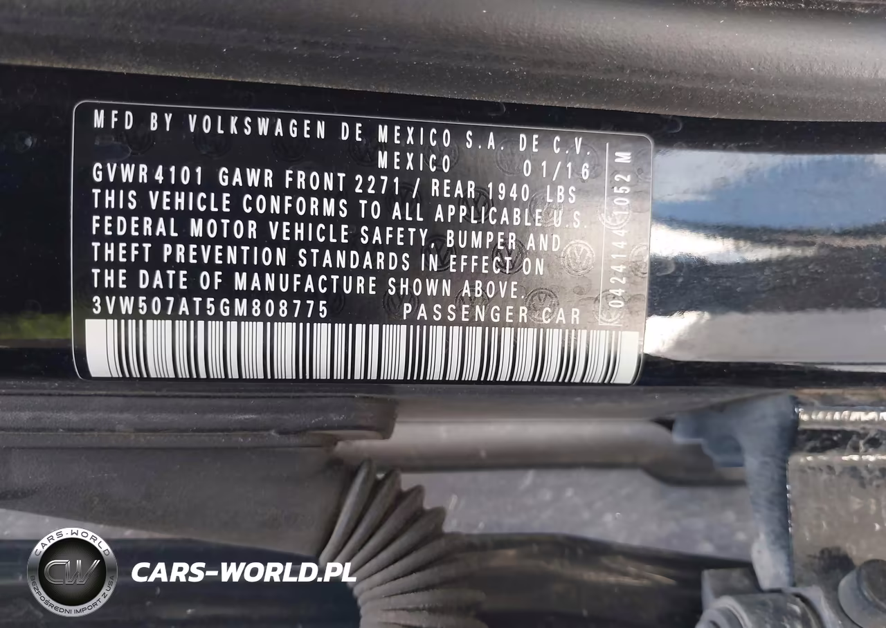 2016 Volkswagen Beetle 1.8T S VIN:3VW507AT5GM808775 - 9