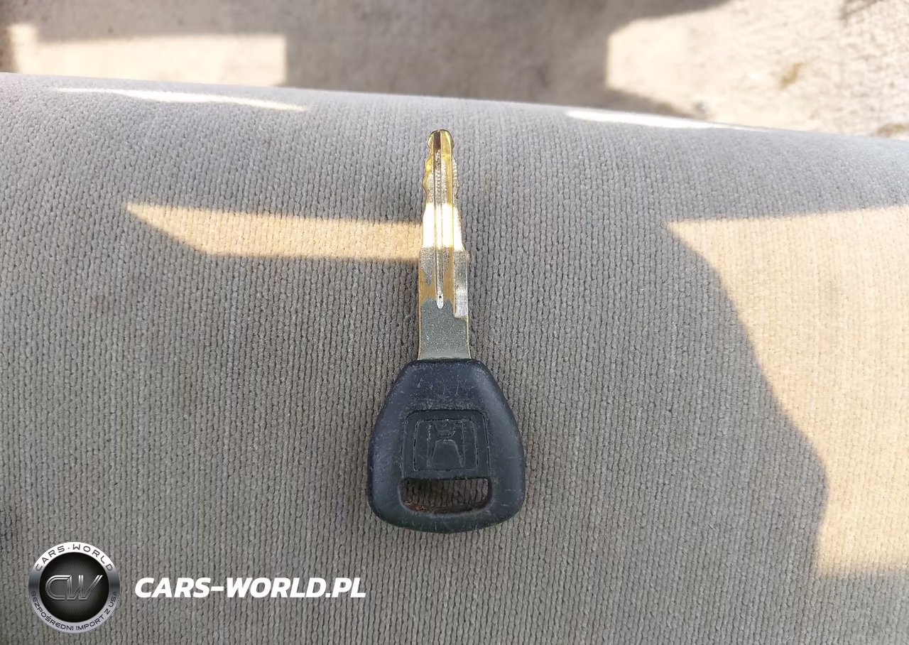 1999 Honda Accord Lx VIN:1HGCG5648XA049002 - 11