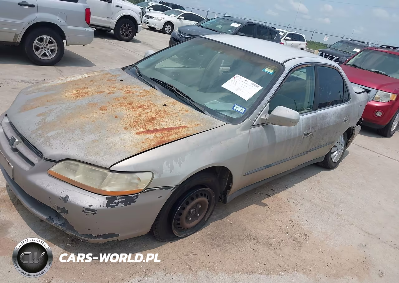 1999 Honda Accord Lx VIN:1HGCG5648XA049002 - 2