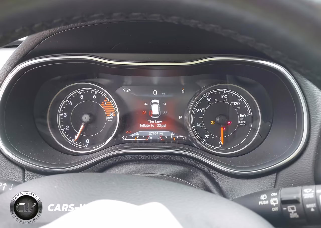 2019 Jeep Cherokee Limited 4X4 VIN:1C4PJMDX3KD394406 - 7