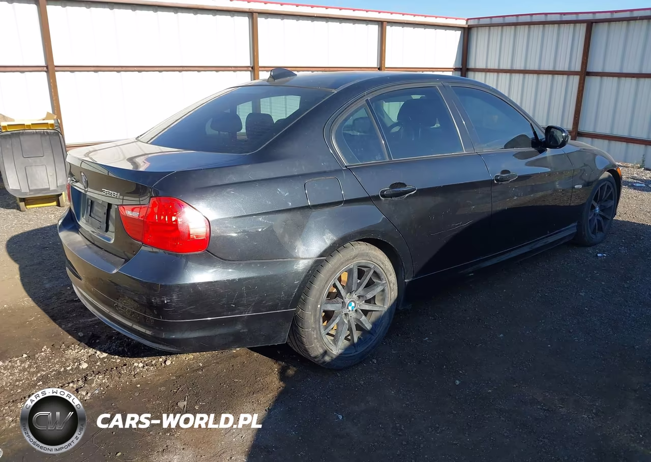 2010 BMW 328I VIN:WBAPH5C59AA448922 - 4