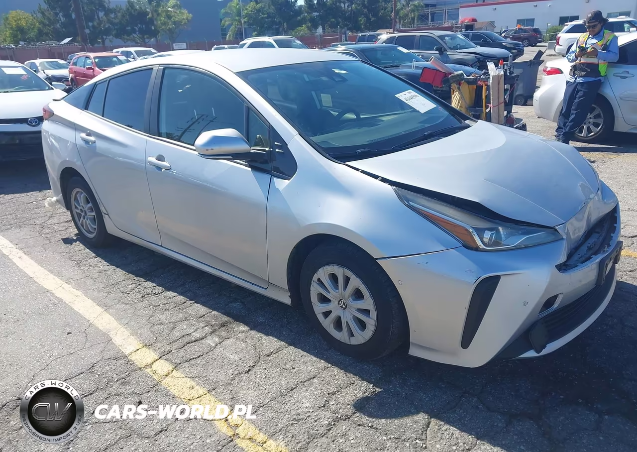 2020 Toyota Prius Le – zdjęcie 1 z 16