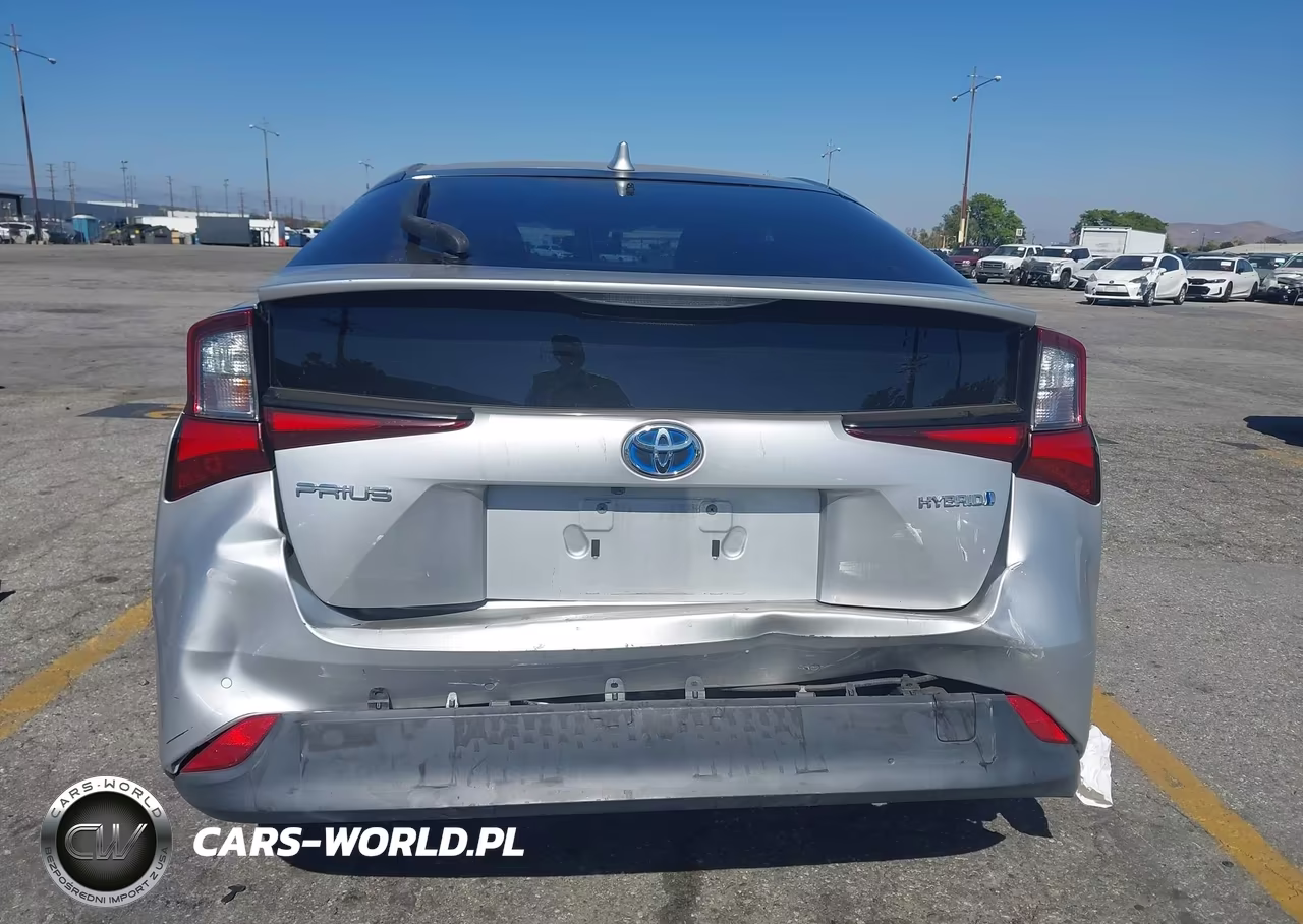 2020 Toyota Prius Le VIN:JTDKARFU0L3112434 - 16