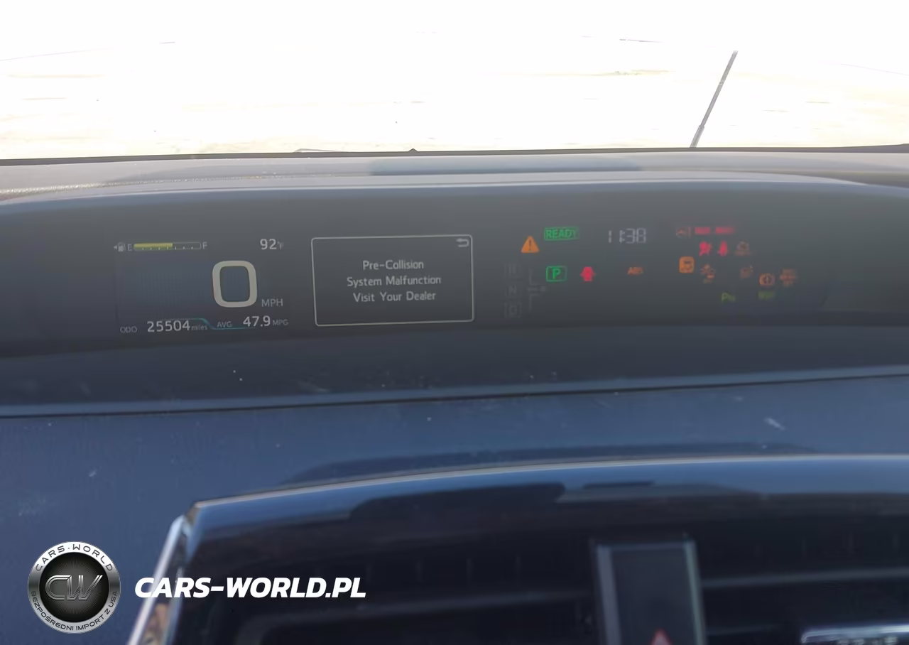 2020 Toyota Prius Le VIN:JTDKARFU0L3112434 - 7