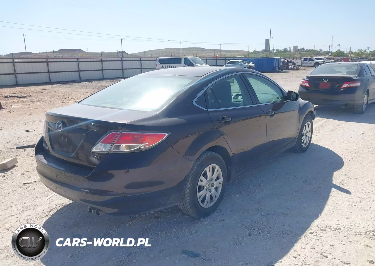 2009 Mazda Mazda6 I Sport VIN:1YVHP81A395M12833 - 4