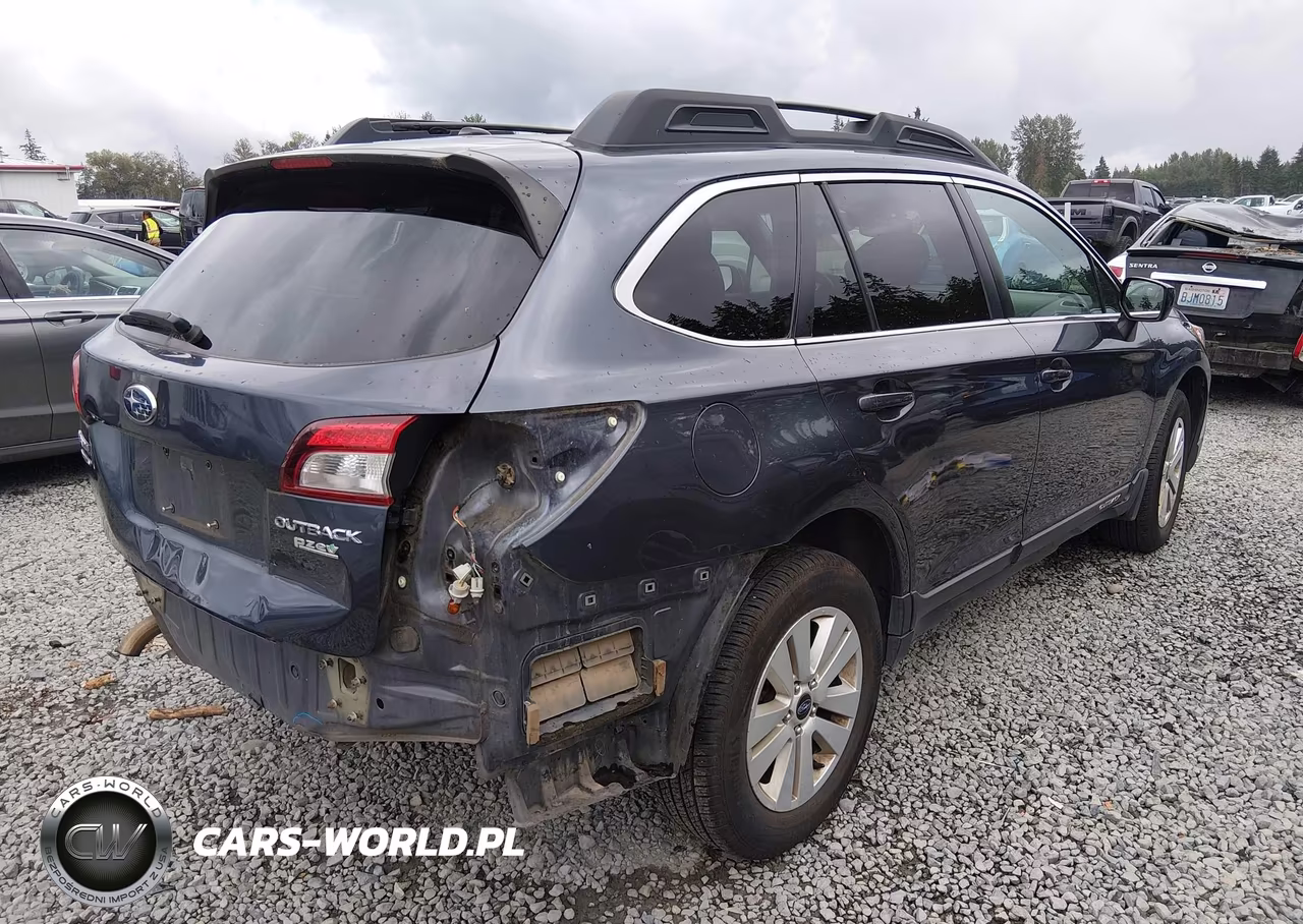 2015 Subaru Outback 2.5I Premium VIN:4S4BSACC7F3339274 - 4