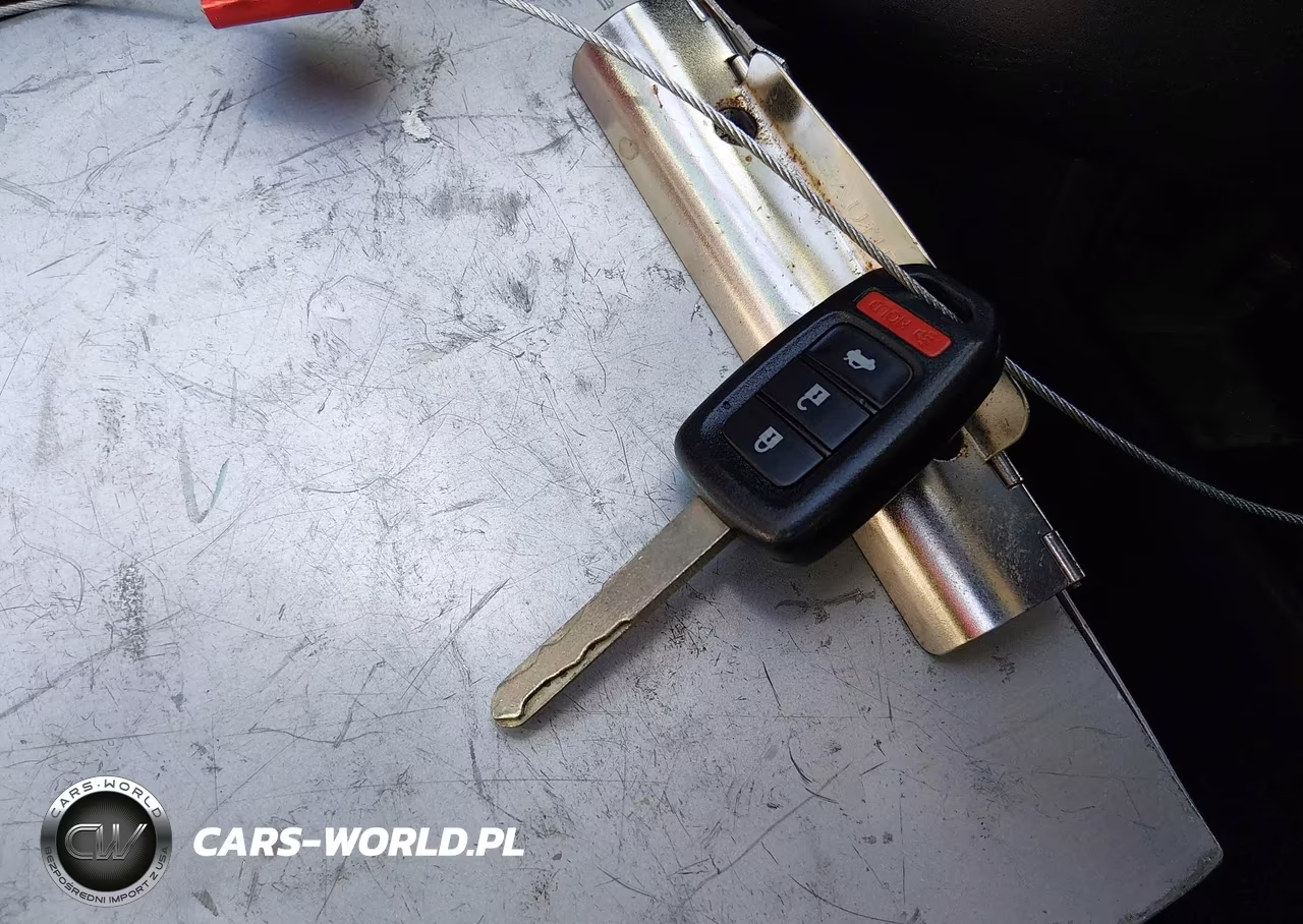 2019 Honda Civic Lx VIN:19XFC2F61KE005744 - 11