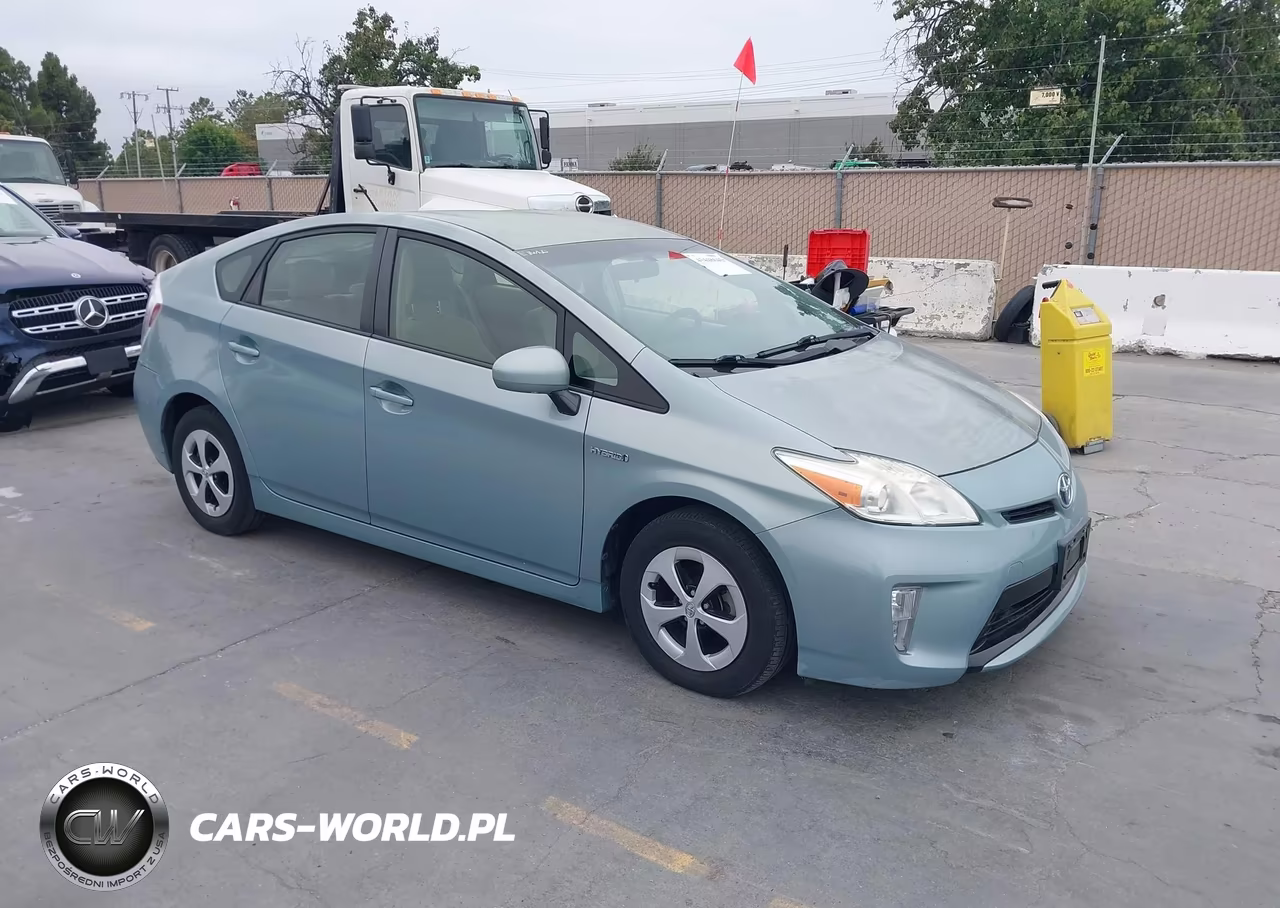 2012 Toyota Prius Three – zdjęcie 1 z 16