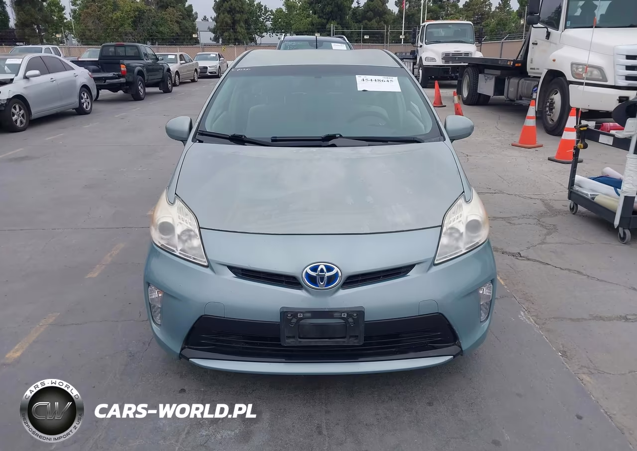 2012 Toyota Prius Three VIN:JTDKN3DU2C1549352 - 12