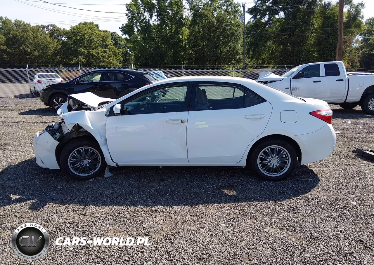 2016 Toyota Corolla Le VIN:2T1BURHE2GC543965 - 15