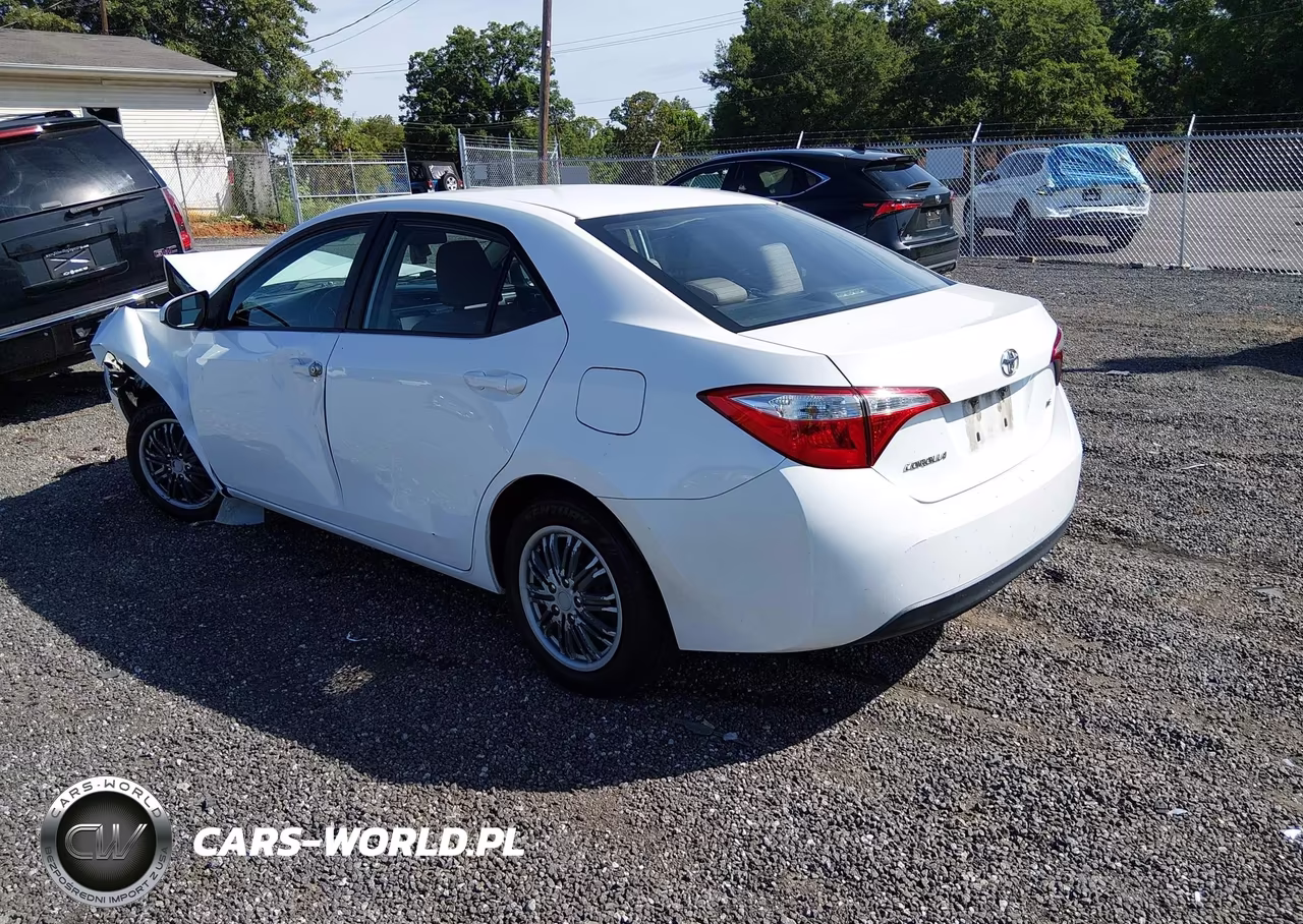 2016 Toyota Corolla Le VIN:2T1BURHE2GC543965 - 3