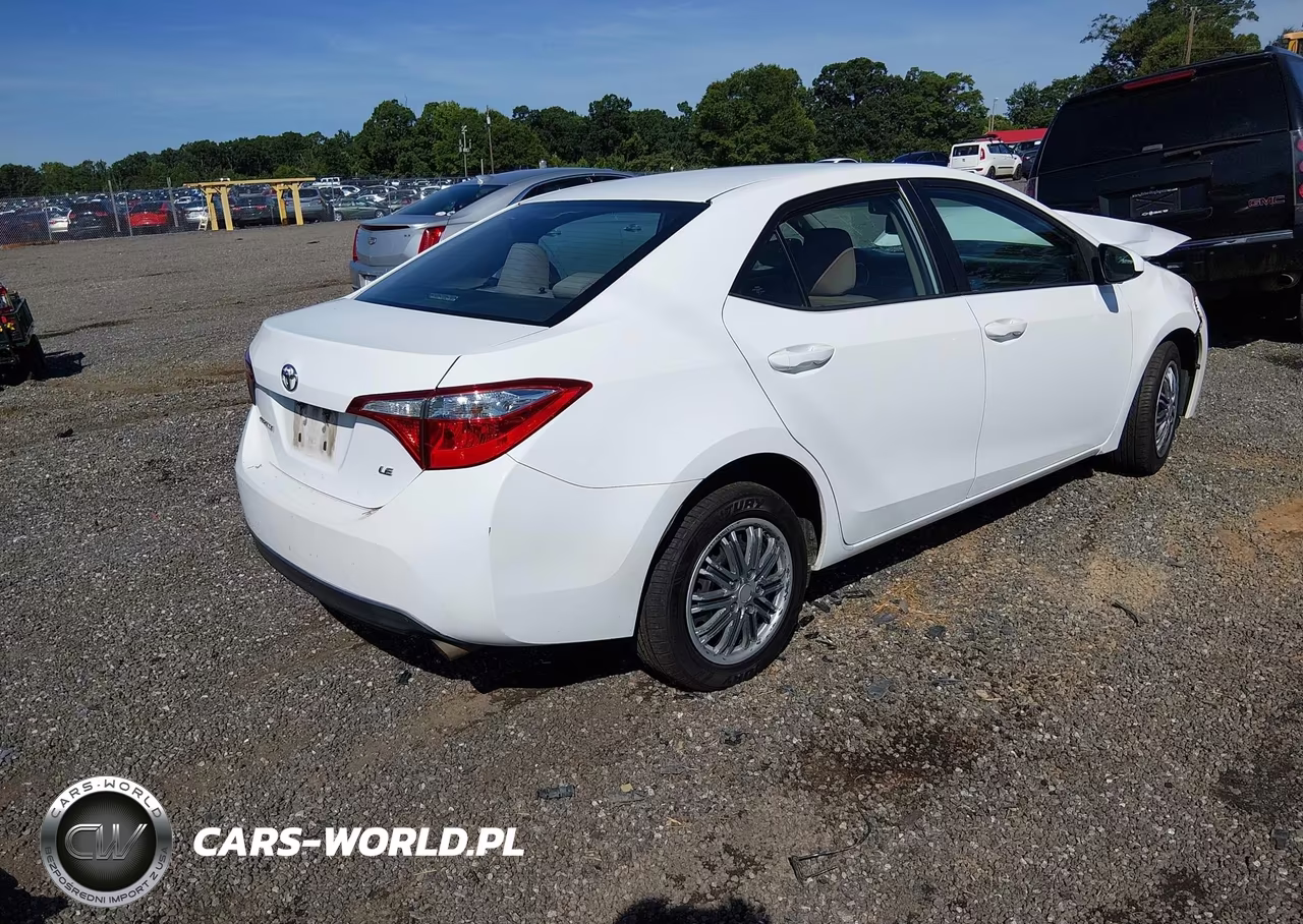 2016 Toyota Corolla Le VIN:2T1BURHE2GC543965 - 4