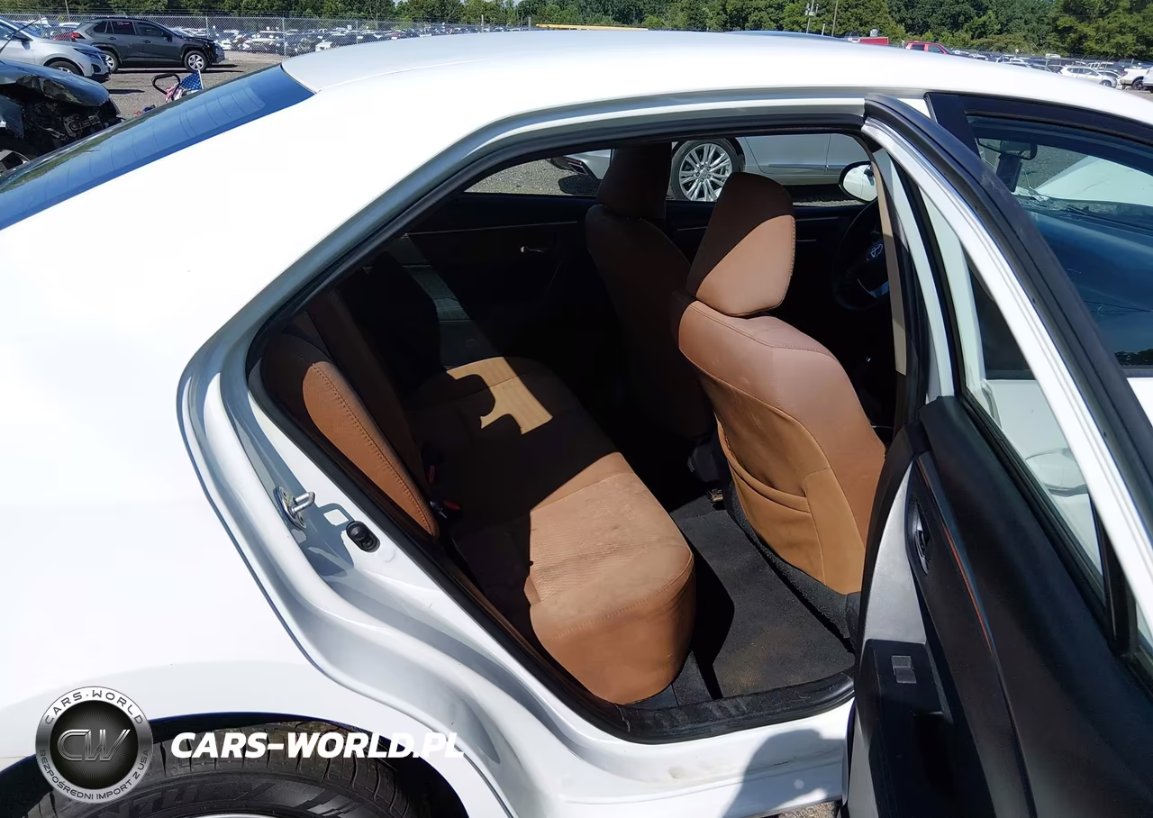 2016 Toyota Corolla Le VIN:2T1BURHE2GC543965 - 8