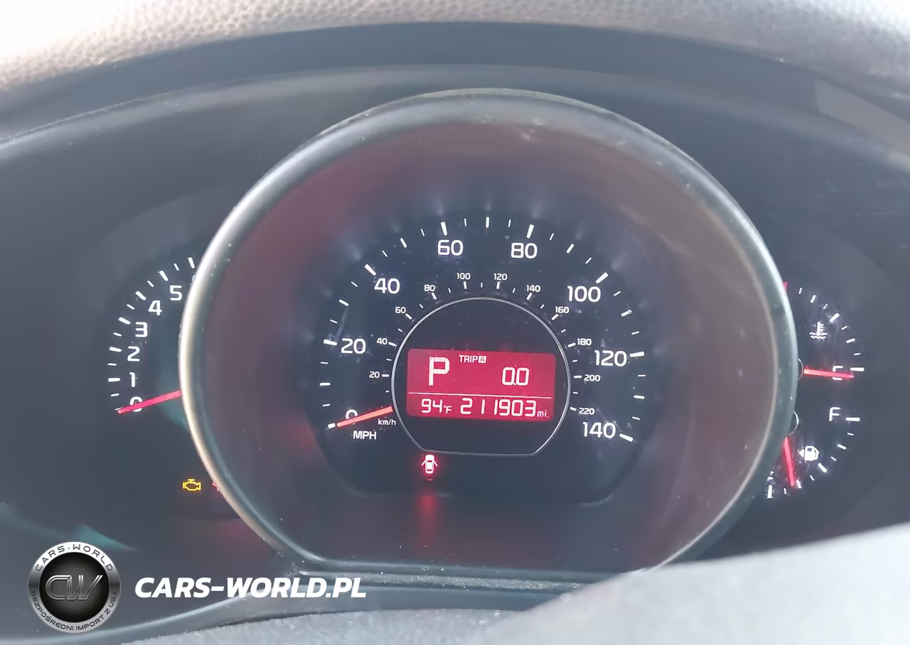 2015 Kia Soul VIN:KNDJN2A2XF7177494 - 7