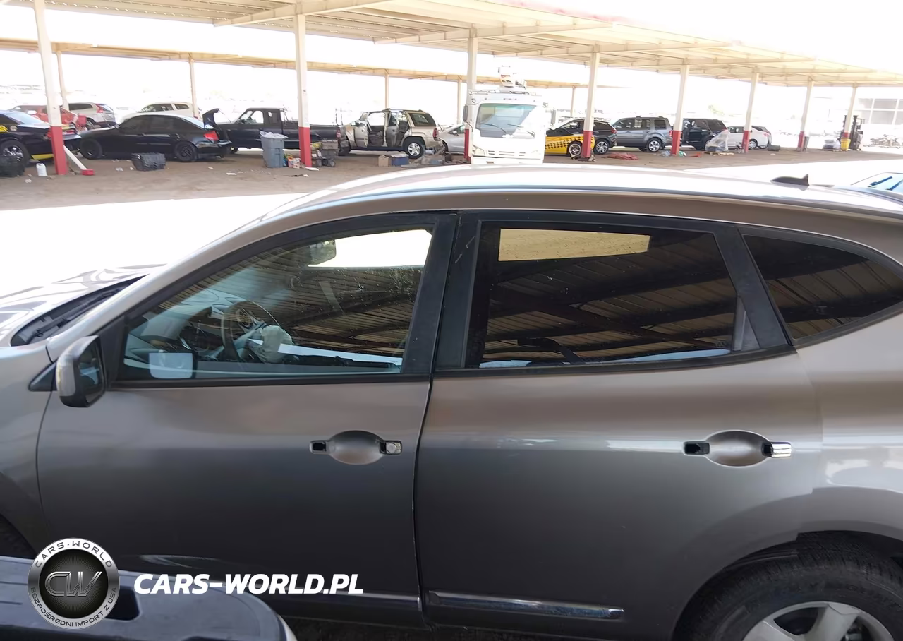 2013 Nissan Rogue S VIN:JN8AS5MT4DW541446 - 14