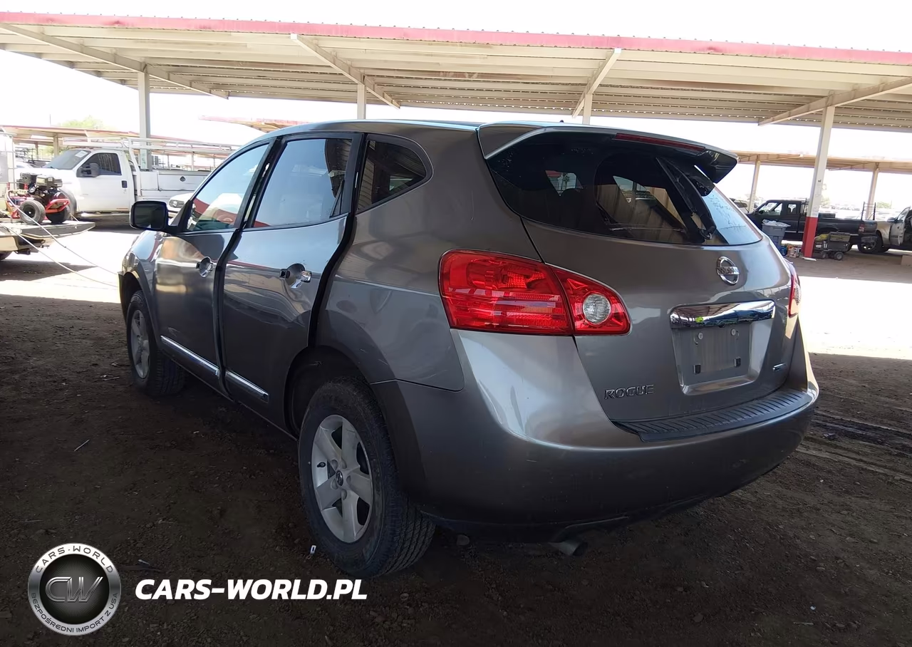 2013 Nissan Rogue S VIN:JN8AS5MT4DW541446 - 3