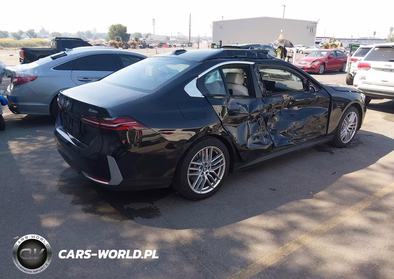 2024 BMW 530I xDrive VIN:WBA53FJ03RCP96377 - 4